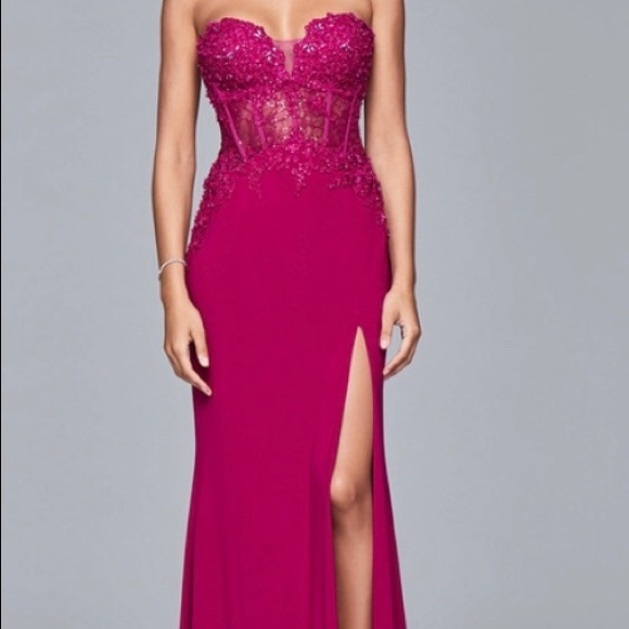 Faviana Dresses & Skirts - Faviana Prom Dress